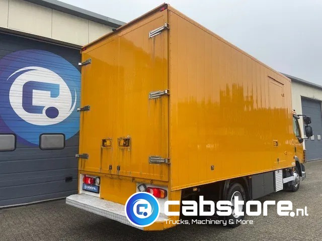 DAF LF 45.160 4x2 Euro 5 EEV - Year 2008 - Mobiele werkplaats - Bakwagen - Closed box - Km 268.123 - Skříňový nákladní auto: obrázek 4 DAF LF 45.160 4x2 Euro 5 EEV - Year 2008 - Mobiele werkplaats - Bakwagen - Closed box - Km 268.123 - Skříňový nákladní auto: obrázek 4