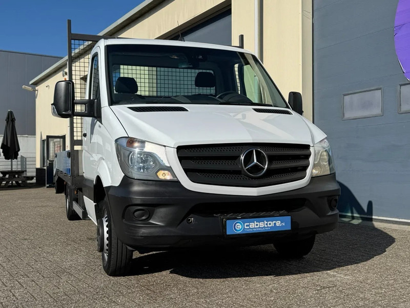 Mercedes-Benz Sprinter 516 CDI 2.2 163 Pk Euro 6 - Oprijwagen - Trekhaak - Year 2017 - Dodávka: obrázek 5 Mercedes-Benz Sprinter 516 CDI 2.2 163 Pk Euro 6 - Oprijwagen - Trekhaak - Year 2017 - Dodávka: obrázek 5
