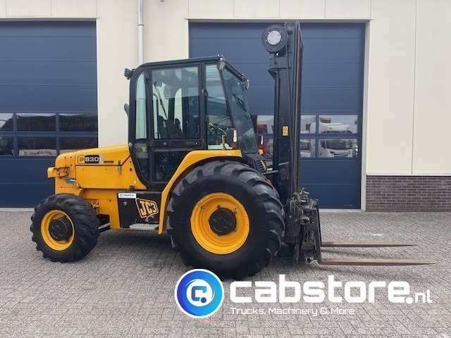 JCB 930 Off-Road forklift - Ruwterrein heftruck -Bouwjaar 2008 - 4x4 - 4WD - Side shift - Vorkverstelling - 550 cm hefhoogte - Vysokozdvižný vozík terénní: obrázek 1 JCB 930 Off-Road forklift - Ruwterrein heftruck -Bouwjaar 2008 - 4x4 - 4WD - Side shift - Vorkverstelling - 550 cm hefhoogte - Vysokozdvižný vozík terénní: obrázek 1