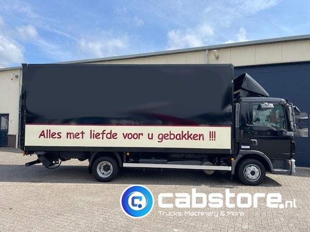 MAN TGL 8.180 4X2 BB Euro 5 - Handgeschakelde versnellingsbak - Laadklep - Bouwjaar 2010 - 3 zitplaatsen - Skříňový nákladní auto: obrázek 4 MAN TGL 8.180 4X2 BB Euro 5 - Handgeschakelde versnellingsbak - Laadklep - Bouwjaar 2010 - 3 zitplaatsen - Skříňový nákladní auto: obrázek 4
