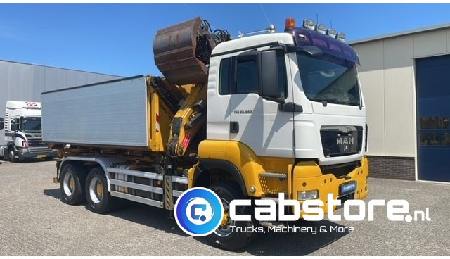 MAN TGS 26.440 6X6 BB EEV MAN TGS 26.440 Euro 5 EEV - 6X6 - Laadkraan - Kipper - Kabelsysteem - Bouwjaar 2010 - Km 657.509 - APK tot 22-11-2025 !! - Auto s hydraulickou rukou: obrázek 1 MAN TGS 26.440 6X6 BB EEV MAN TGS 26.440 Euro 5 EEV - 6X6 - Laadkraan - Kipper - Kabelsysteem - Bouwjaar 2010 - Km 657.509 - APK tot 22-11-2025 !! - Auto s hydraulickou rukou: obrázek 1