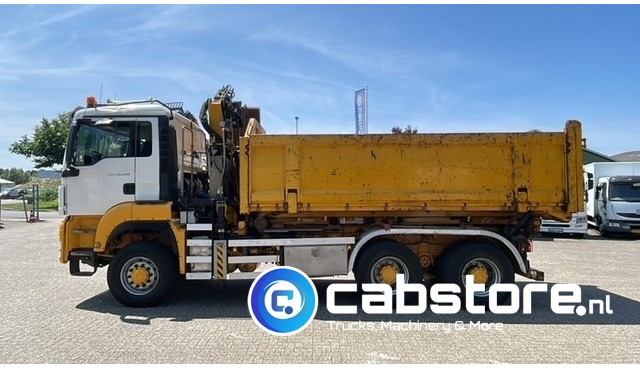 MAN TGS 26.440 6X6 BB EEV MAN TGS 26.440 Euro 5 EEV - 6X6 - Laadkraan - Kipper - Kabelsysteem - Bouwjaar 2010 - Km 657.509 - APK tot 22-11-2025 !! - Auto s hydraulickou rukou: obrázek 4 MAN TGS 26.440 6X6 BB EEV MAN TGS 26.440 Euro 5 EEV - 6X6 - Laadkraan - Kipper - Kabelsysteem - Bouwjaar 2010 - Km 657.509 - APK tot 22-11-2025 !! - Auto s hydraulickou rukou: obrázek 4