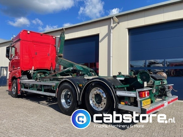 Mercedes-Benz ACTROS 2542 6x2 Euro 6 - HIAB-Multilift 26 Ton's Haakarmsysteem - Containerlift -Bouwjaar 2016 - Km 544.497 - Hákový nosič kontejnerů: obrázek 4 Mercedes-Benz ACTROS 2542 6x2 Euro 6 - HIAB-Multilift 26 Ton's Haakarmsysteem - Containerlift -Bouwjaar 2016 - Km 544.497 - Hákový nosič kontejnerů: obrázek 4