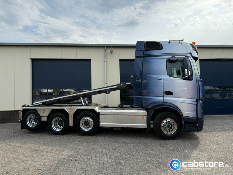 Mercedes-Benz ACTROS 3663 Euro 6 - 8x2 - RETARDER - Bouwjaar 09-2017 - 30 Ton's Container Kabelsysteem - Km 476.892 - Good condition - Nákladní auto - kabelový systém: obrázek 3 Mercedes-Benz ACTROS 3663 Euro 6 - 8x2 - RETARDER - Bouwjaar 09-2017 - 30 Ton's Container Kabelsysteem - Km 476.892 - Good condition - Nákladní auto - kabelový systém: obrázek 3