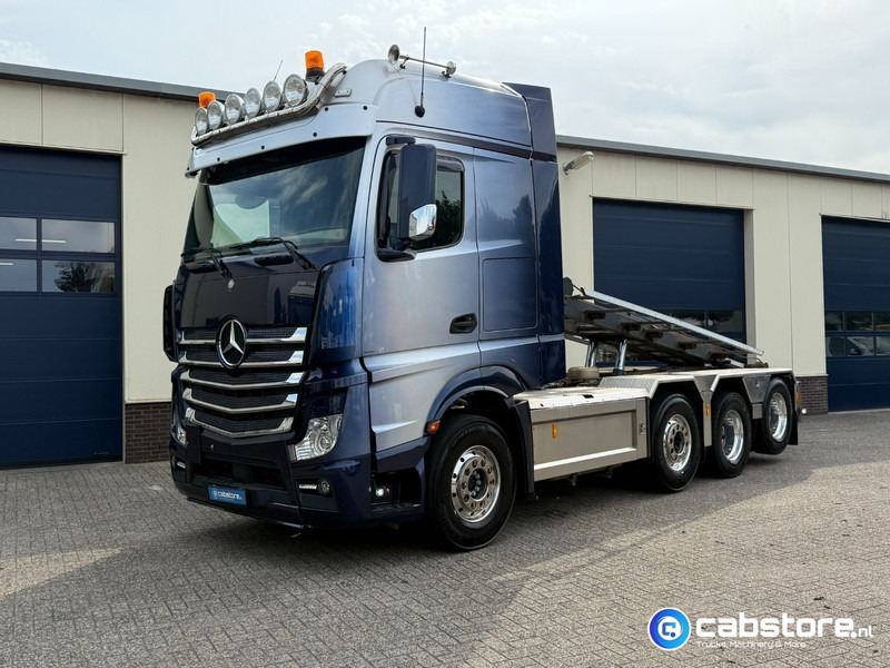Mercedes-Benz ACTROS 3663 Euro 6 - 8x2 - RETARDER - Bouwjaar 09-2017 - 30 Ton's Container Kabelsysteem - Km 476.892 - Good condition - Nákladní auto - kabelový systém: obrázek 2 Mercedes-Benz ACTROS 3663 Euro 6 - 8x2 - RETARDER - Bouwjaar 09-2017 - 30 Ton's Container Kabelsysteem - Km 476.892 - Good condition - Nákladní auto - kabelový systém: obrázek 2
