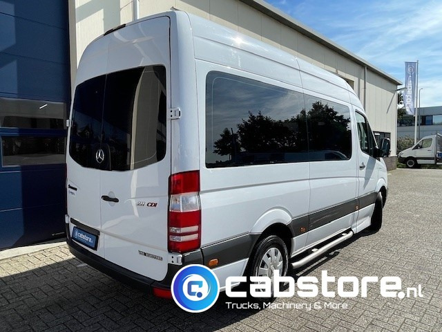 Mercedes-Benz SPRINTER  211 CDI - L2/H2-  Automatische versnellingsbak - 9 Persoons - Bouwjaar 2009 - APK tot 17-01-2026 ! - Side bars - Privacy glas - Airco - Minibus, Mikrobus: obrázek 4 Mercedes-Benz SPRINTER  211 CDI - L2/H2-  Automatische versnellingsbak - 9 Persoons - Bouwjaar 2009 - APK tot 17-01-2026 ! - Side bars - Privacy glas - Airco - Minibus, Mikrobus: obrázek 4