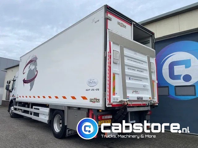 Renault D-19 Wide 4x2 Koelwagen D-19 Wide 4x2 Euro 6 Koelwagen - Kuhlkoffer - Frigo -Thermobox - Year 2015 - CHEREAU BOX - CARRIER Supra 850U - Chladírenský nákladní automobil: obrázek 3 Renault D-19 Wide 4x2 Koelwagen D-19 Wide 4x2 Euro 6 Koelwagen - Kuhlkoffer - Frigo -Thermobox - Year 2015 - CHEREAU BOX - CARRIER Supra 850U - Chladírenský nákladní automobil: obrázek 3