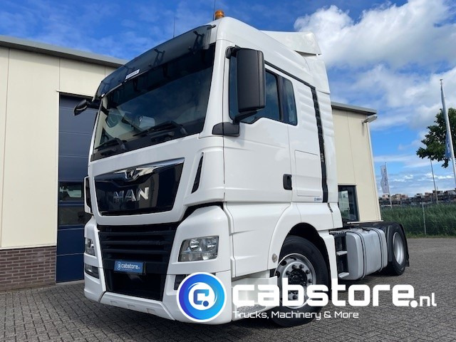 MAN TGX 18.420 4x2 Euro 6 MAN TGX 18.420 4x2 BLS Euro 6 - XLX Cabine - WB 360 - Bouwjaar 2018 - Km 681.675 - Good condition! - Tahač: obrázek 2 MAN TGX 18.420 4x2 Euro 6 MAN TGX 18.420 4x2 BLS Euro 6 - XLX Cabine - WB 360 - Bouwjaar 2018 - Km 681.675 - Good condition! - Tahač: obrázek 2
