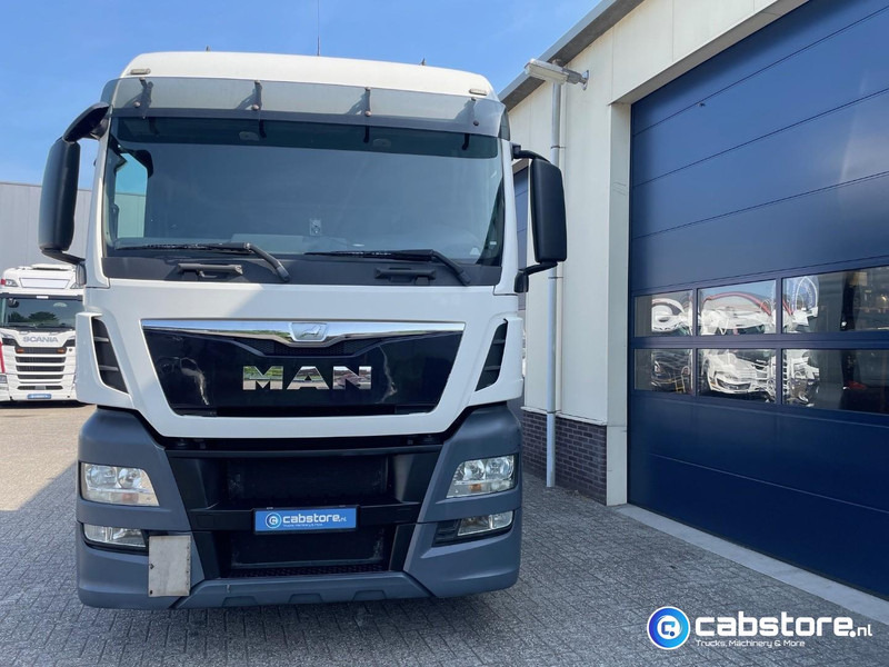 MAN TGX 18.440 4x2 BLS Euro 6 - XLX cabine - Bouwjaar 2014 - Smart Tacho - 2x Dieseltanks - Very good tyres - Tahač: obrázek 5 MAN TGX 18.440 4x2 BLS Euro 6 - XLX cabine - Bouwjaar 2014 - Smart Tacho - 2x Dieseltanks - Very good tyres - Tahač: obrázek 5