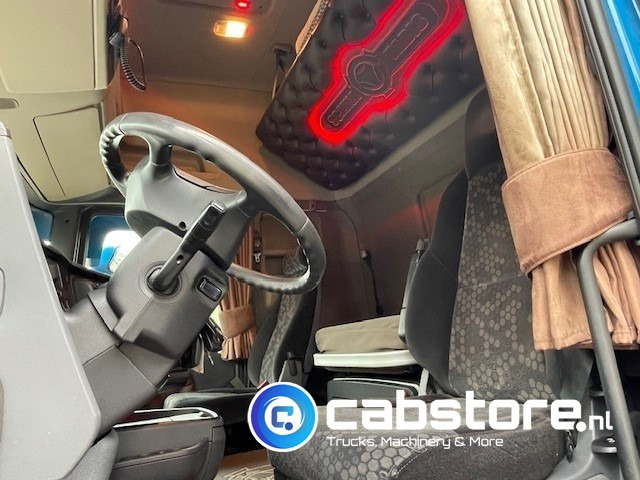 Tahač Scania R450 LA4X2MNA Euro 6 Topline Scania R450 LA4X2MNA Euro 6 - Topline - 2 Dieseltanks - Bouwjaar 2015 - Good condition: obrázek 7