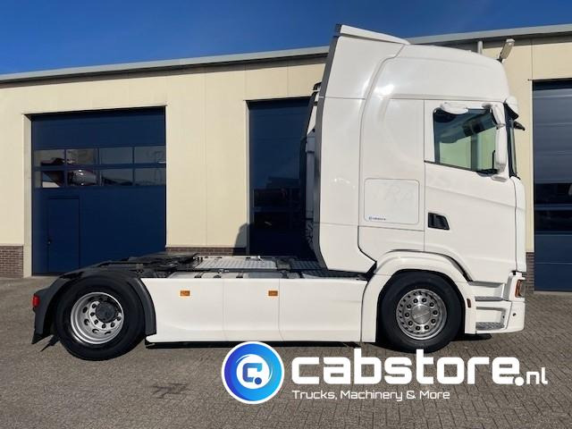 Scania S500  4X2 NB Euro 6 - S-Highline - RETARDER - Luchtgeveerd - Diff.lock - 2x Dieseltanks - Good condition ! - Tahač: obrázek 5 Scania S500  4X2 NB Euro 6 - S-Highline - RETARDER - Luchtgeveerd - Diff.lock - 2x Dieseltanks - Good condition ! - Tahač: obrázek 5
