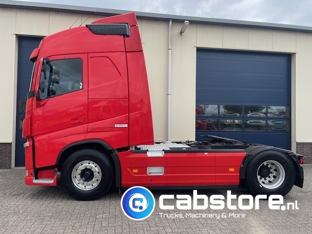 Volvo FH 500 4x2 Euro 6 - Globetrotter - VEB+ Brake - Hydraulic unit - Bouwjaar 2013 - Tahač: obrázek 3 Volvo FH 500 4x2 Euro 6 - Globetrotter - VEB+ Brake - Hydraulic unit - Bouwjaar 2013 - Tahač: obrázek 3