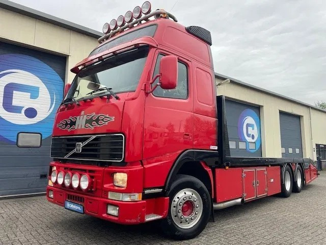 Volvo FH 12.460 6x2R Euro 3 - Oprijwagen - Machinetransporter - Year 2002 - APK tot 11-2025 - MANUAL - NL Truck - Přepravník automobilů: obrázek 1 Volvo FH 12.460 6x2R Euro 3 - Oprijwagen - Machinetransporter - Year 2002 - APK tot 11-2025 - MANUAL - NL Truck - Přepravník automobilů: obrázek 1