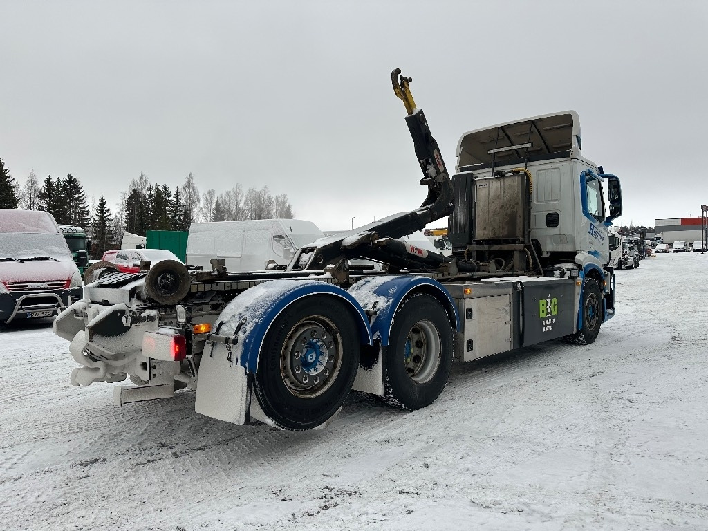 Iveco AD 260S40 Y/FS CNG - Hákový nosič kontejnerů: obrázek 4 Iveco AD 260S40 Y/FS CNG - Hákový nosič kontejnerů: obrázek 4