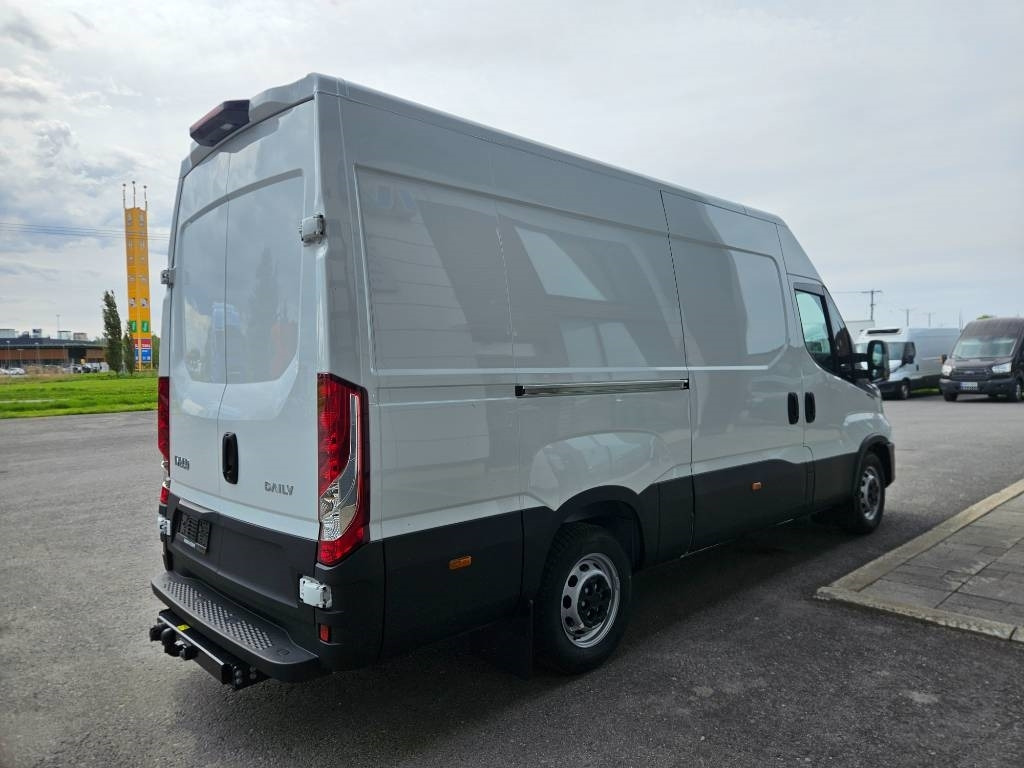 Iveco Daily 35S16 A8 12m3 - Furgon: obrázek 3 Iveco Daily 35S16 A8 12m3 - Furgon: obrázek 3