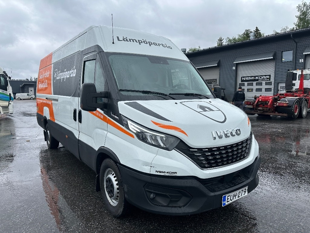 Iveco Daily 35S16 - Furgon: obrázek 2 Iveco Daily 35S16 - Furgon: obrázek 2