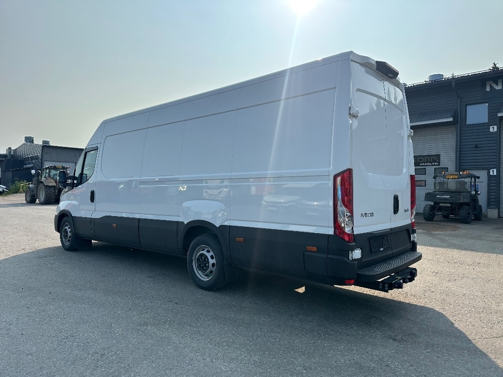 Iveco Daily 35S16A8 16m3 - Furgon: obrázek 4 Iveco Daily 35S16A8 16m3 - Furgon: obrázek 4