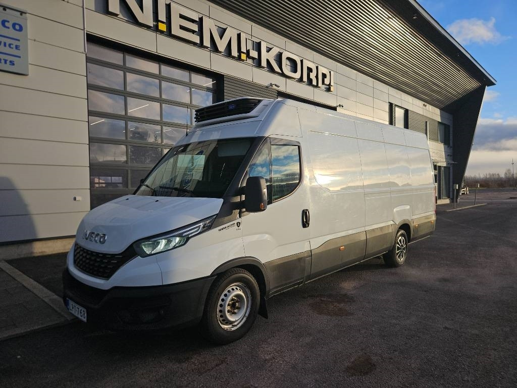 Iveco Daily 35S16A8 kylmäkone - Chladící dodávka: obrázek 1 Iveco Daily 35S16A8 kylmäkone - Chladící dodávka: obrázek 1