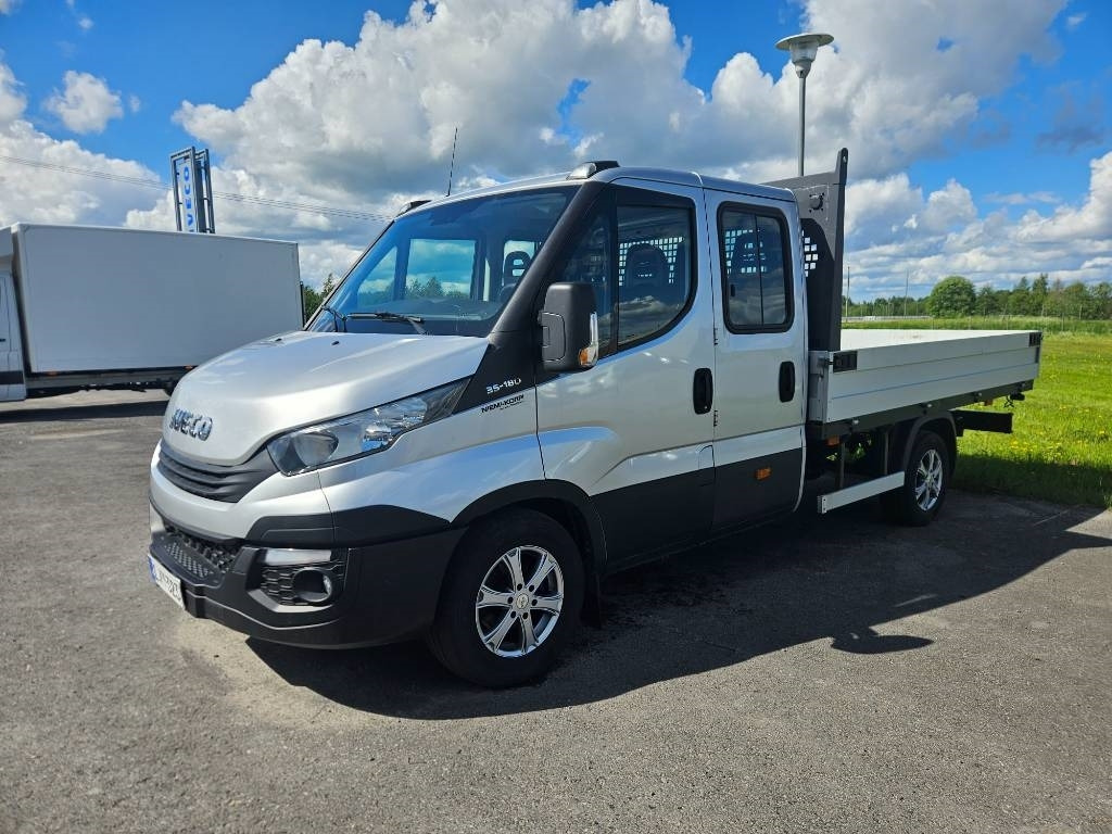 Iveco Daily 35S18, 7hlö kevyt ka - Dodávka valník, Dodávka s dvojitou kabinou: obrázek 1 Iveco Daily 35S18, 7hlö kevyt ka - Dodávka valník, Dodávka s dvojitou kabinou: obrázek 1