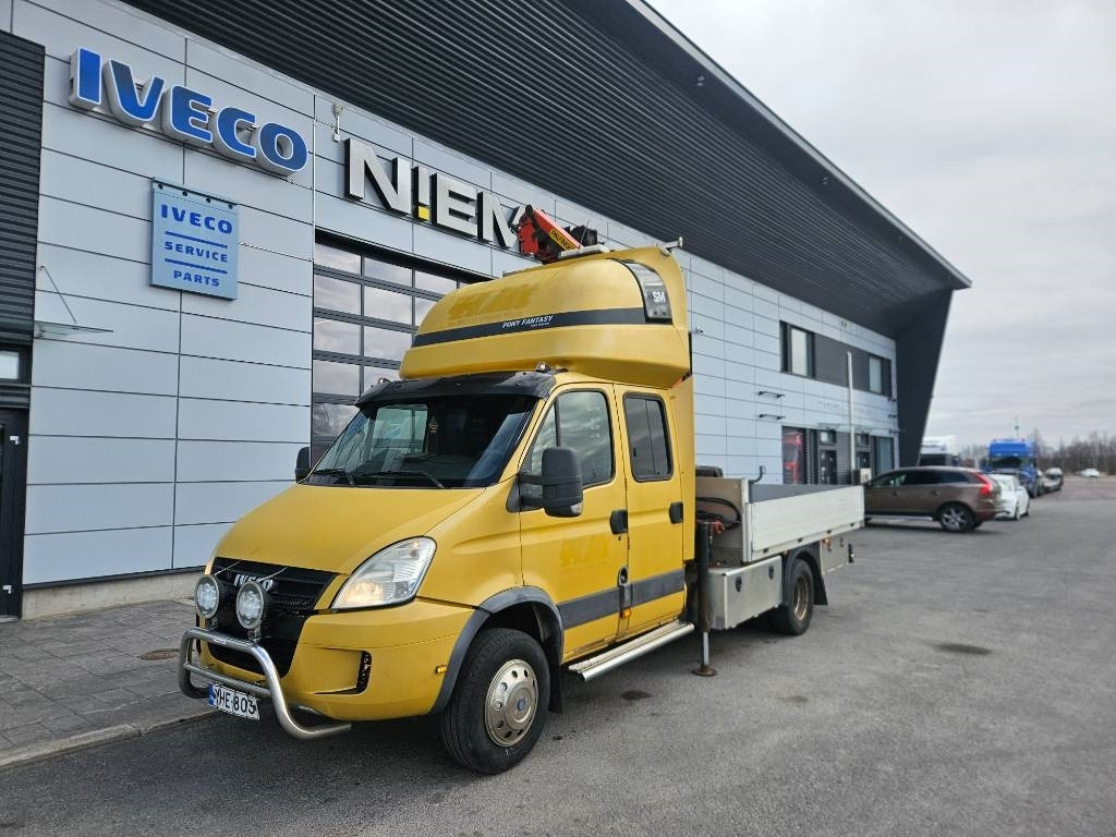 Iveco Daily 65C18 D Palfinger PK3700+ makuuohjaamo - Dodávka valník: obrázek 1 Iveco Daily 65C18 D Palfinger PK3700+ makuuohjaamo - Dodávka valník: obrázek 1