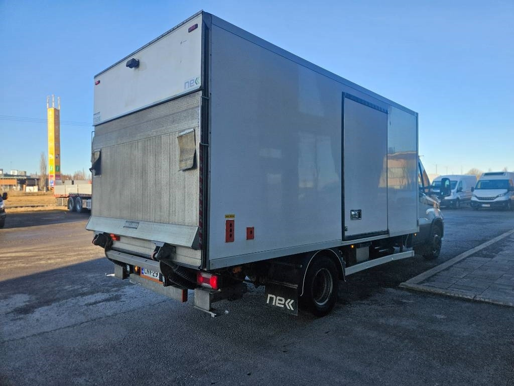Iveco Daily 70C18 A8 - Dodávka skřín: obrázek 3 Iveco Daily 70C18 A8 - Dodávka skřín: obrázek 3