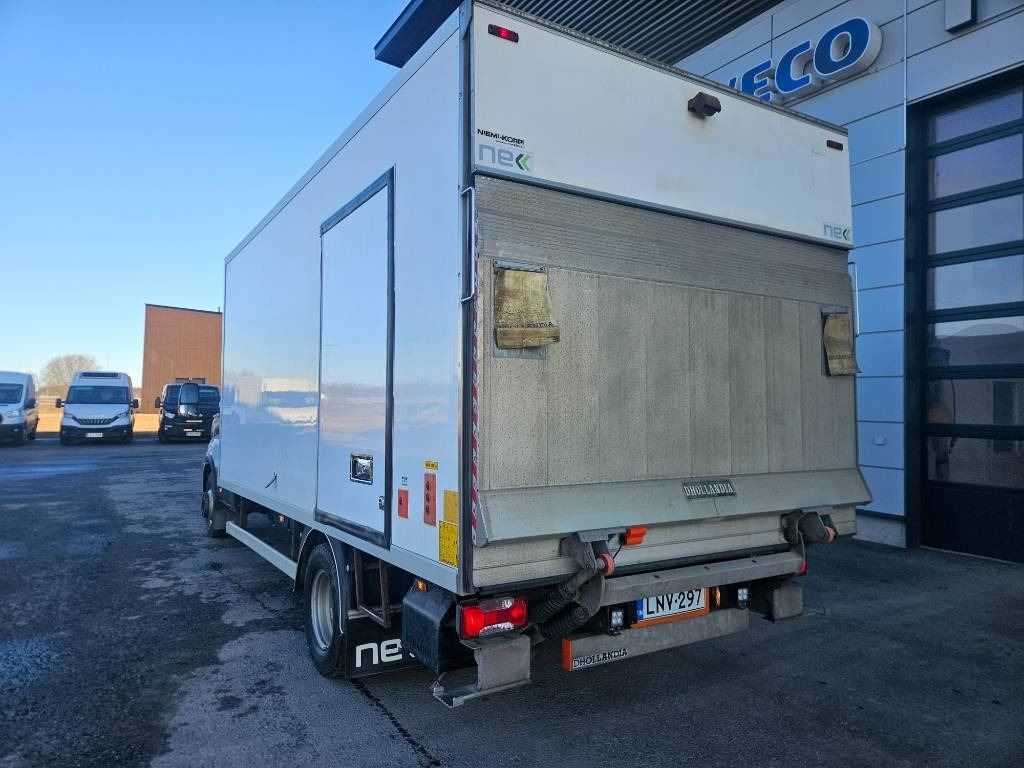 Iveco Daily 70C18 - Dodávka skřín: obrázek 4 Iveco Daily 70C18 - Dodávka skřín: obrázek 4