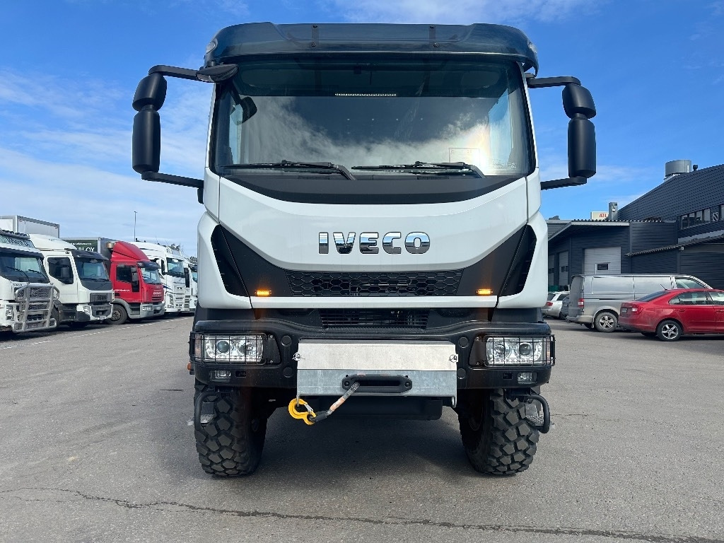 Iveco Eurocargo ML150E28 4x4 sähkölaitos varustein - Auto s hydraulickou rukou: obrázek 2 Iveco Eurocargo ML150E28 4x4 sähkölaitos varustein - Auto s hydraulickou rukou: obrázek 2