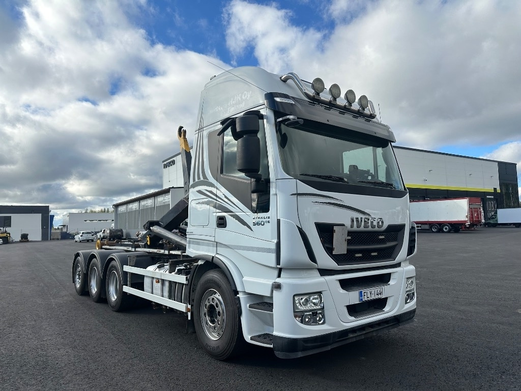 Iveco Stralis 8x4*4 - Hákový nosič kontejnerů: obrázek 3 Iveco Stralis 8x4*4 - Hákový nosič kontejnerů: obrázek 3