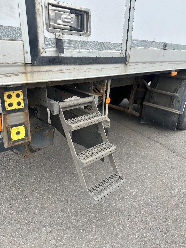 Iveco Stralis AD190S400 FP/CM - Chladírenský nákladní automobil: obrázek 5 Iveco Stralis AD190S400 FP/CM - Chladírenský nákladní automobil: obrázek 5