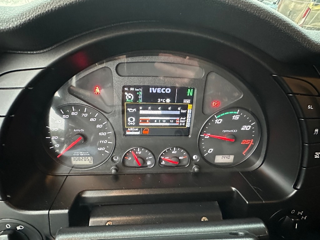 Lesovůz Iveco Stralis AS350S57 8x4*4: obrázek 20