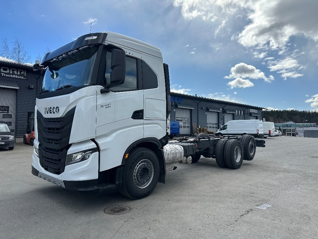 Iveco X-Way AS260X530 heti toimitukseen - Podvozek s kabinou: obrázek 1 Iveco X-Way AS260X530 heti toimitukseen - Podvozek s kabinou: obrázek 1
