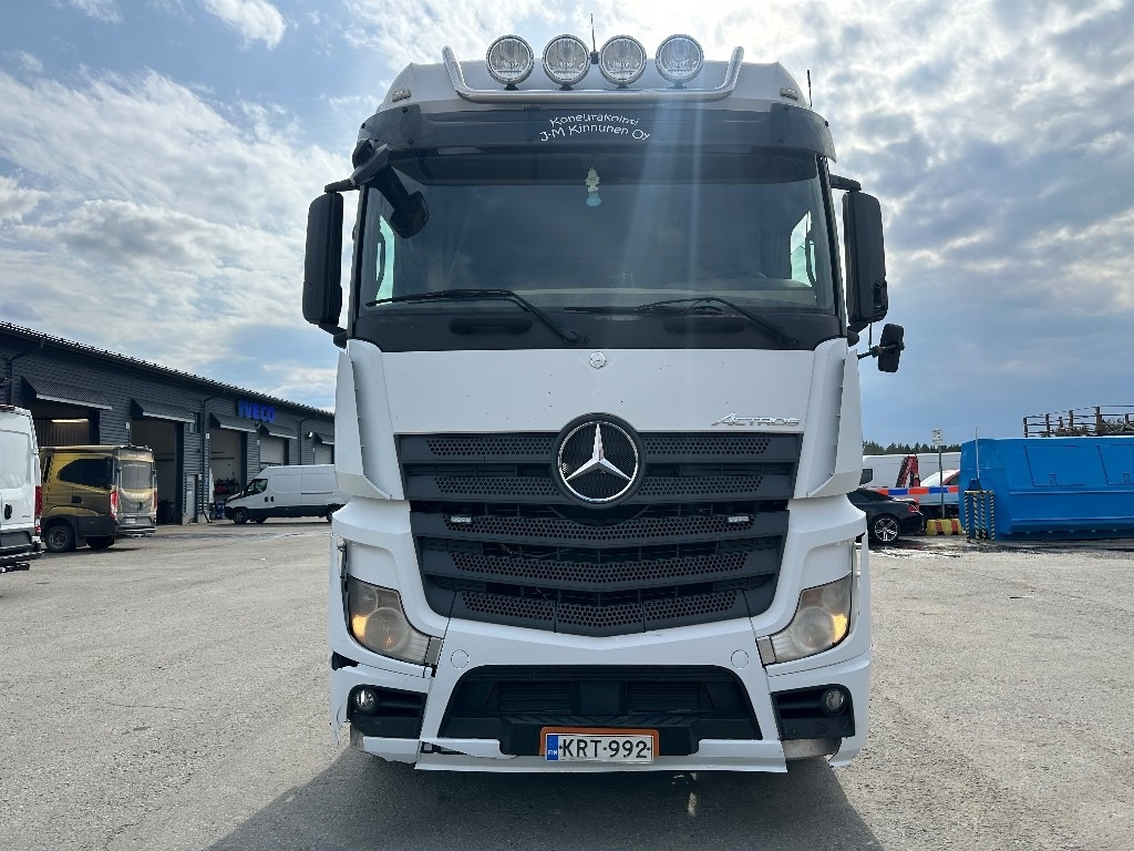 Mercedes-Benz Actros 2551 6x2*4 - Hákový nosič kontejnerů: obrázek 2 Mercedes-Benz Actros 2551 6x2*4 - Hákový nosič kontejnerů: obrázek 2
