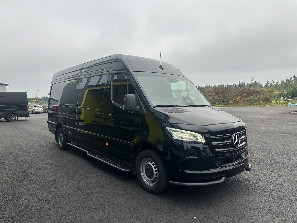Mercedes-Benz Sprinter 319 Retkis  - Furgon: obrázek 4 Mercedes-Benz Sprinter 319 Retkis  - Furgon: obrázek 4