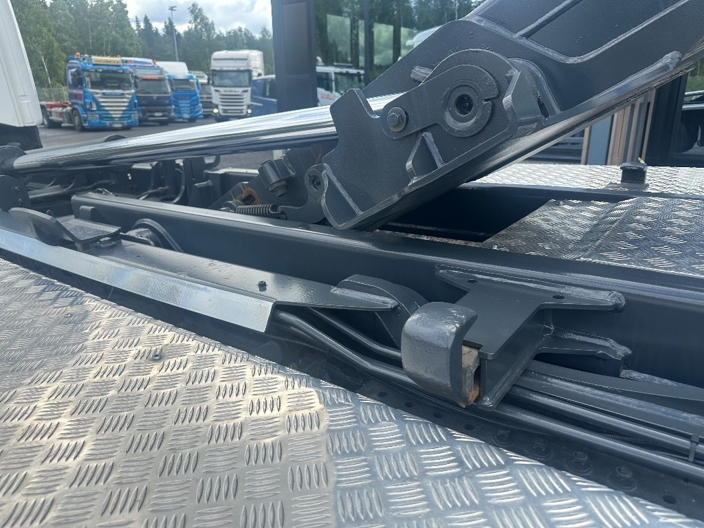 Scania G450 6x2*4 - Hákový nosič kontejnerů: obrázek 4 Scania G450 6x2*4 - Hákový nosič kontejnerů: obrázek 4