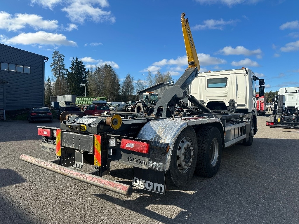 Scania P 360 - Hákový nosič kontejnerů: obrázek 3 Scania P 360 - Hákový nosič kontejnerů: obrázek 3