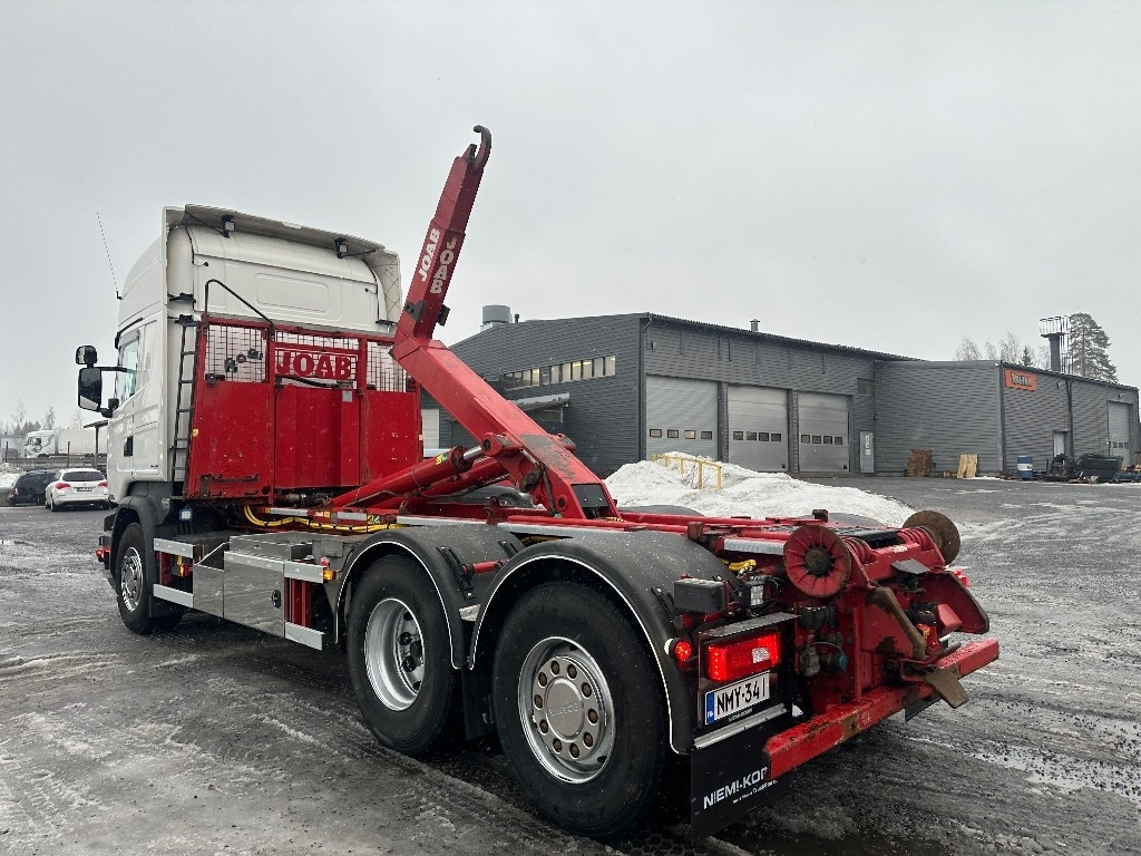 Hákový nosič kontejnerů Scania R520 6x2*4: obrázek 6