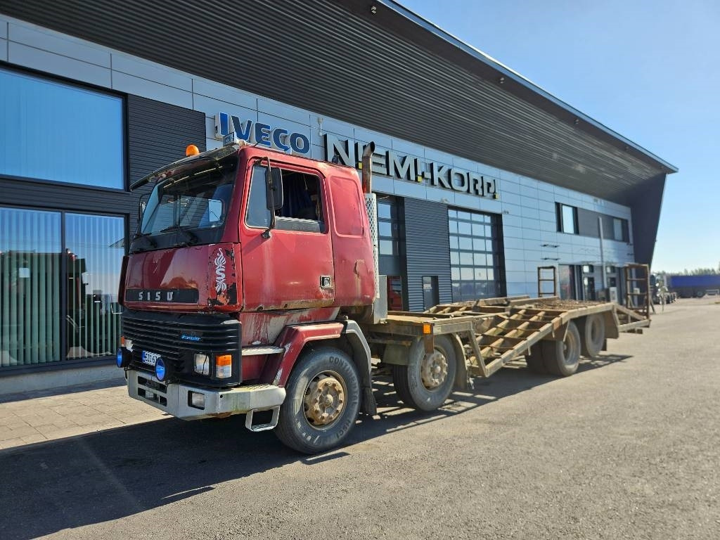 Sisu SM300 8X2 - Lesovůz: obrázek 1 Sisu SM300 8X2 - Lesovůz: obrázek 1