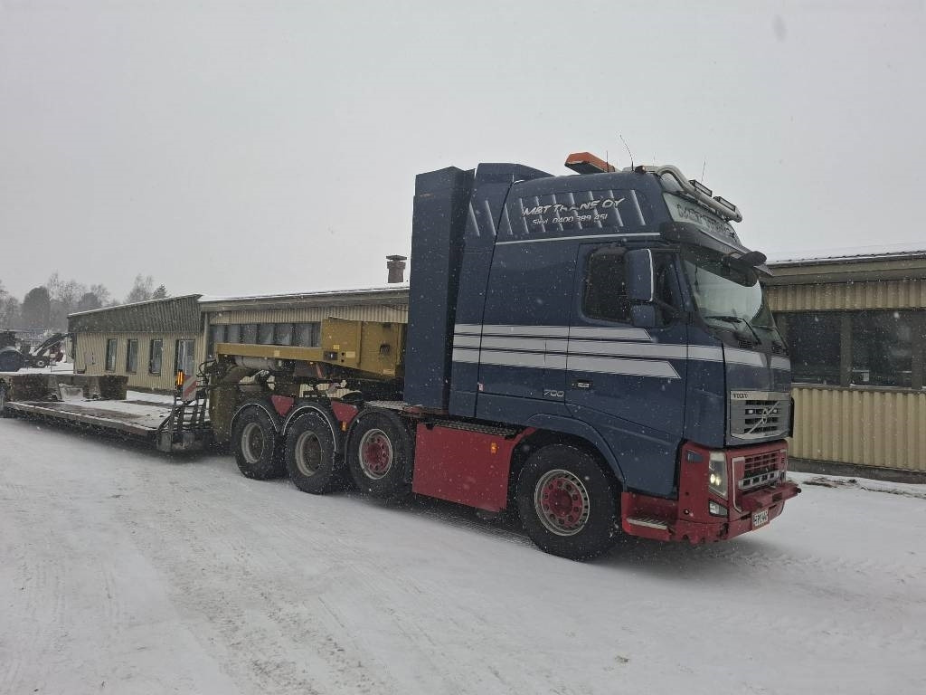 Volvo FH16 700 8x4 XXL GLOBE + Faymonville 4aks kehto - Tahač: obrázek 3 Volvo FH16 700 8x4 XXL GLOBE + Faymonville 4aks kehto - Tahač: obrázek 3