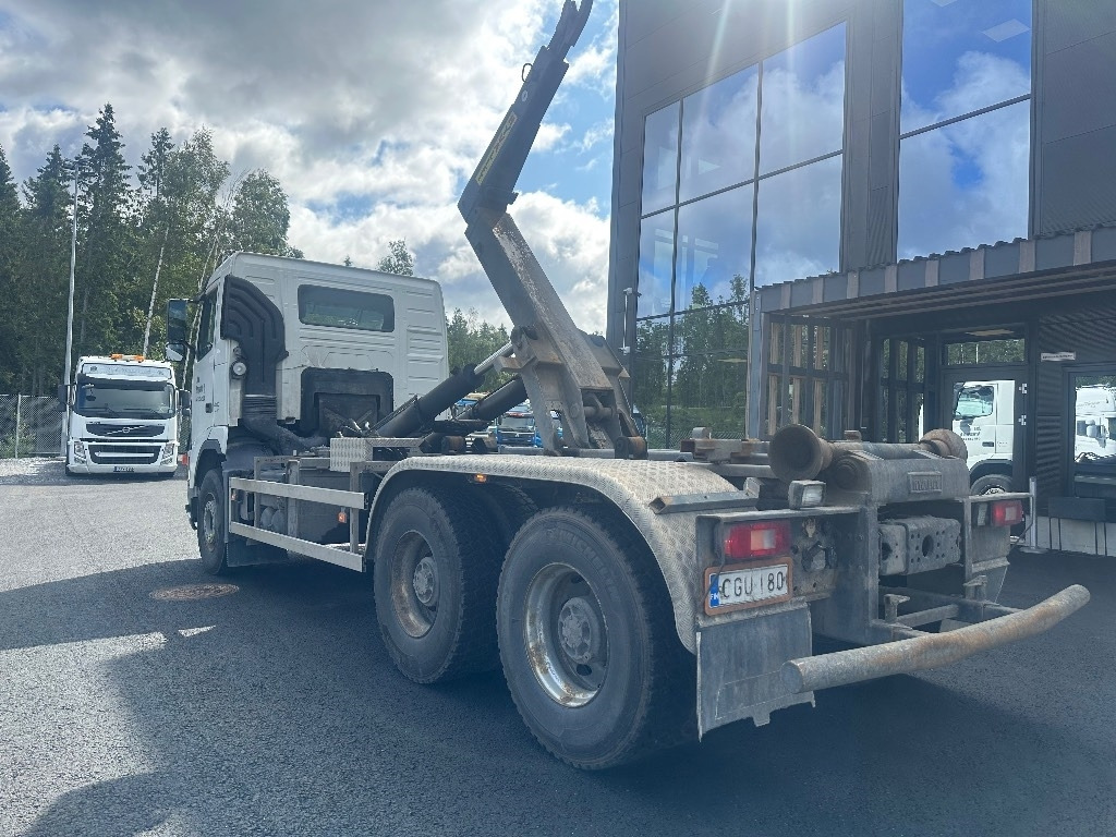 Volvo FH 440 6x4 - Hákový nosič kontejnerů: obrázek 4 Volvo FH 440 6x4 - Hákový nosič kontejnerů: obrázek 4