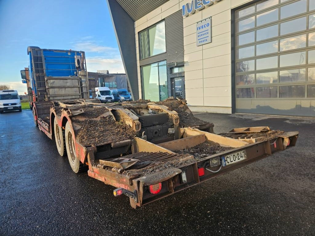 Volvo FH12 8x4 - Lesovůz: obrázek 5 Volvo FH12 8x4 - Lesovůz: obrázek 5