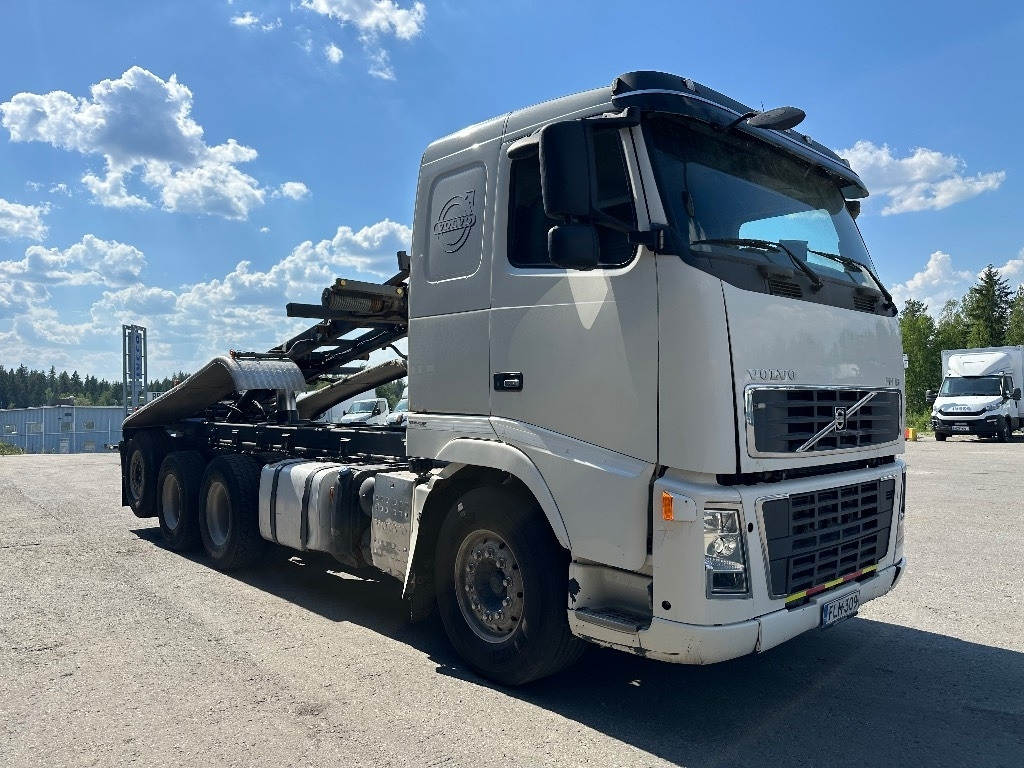 Volvo FH16 540 8x4*4 - Nákladní auto - kabelový systém: obrázek 3 Volvo FH16 540 8x4*4 - Nákladní auto - kabelový systém: obrázek 3