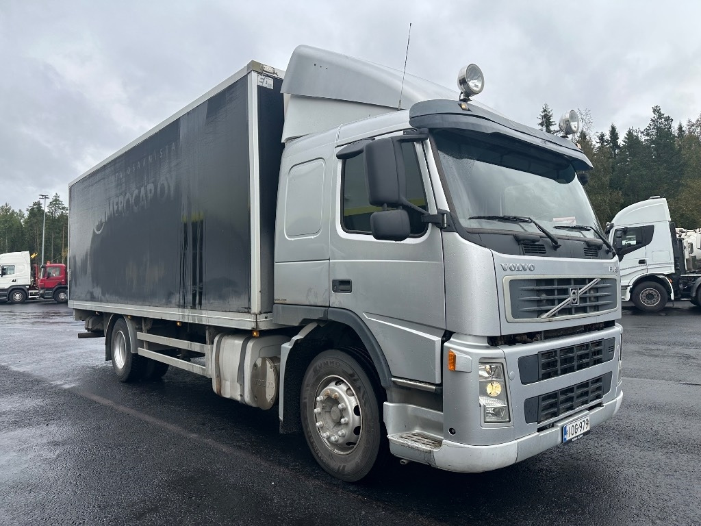 Volvo FM9 300 4x2 - Skříňový nákladní auto: obrázek 3 Volvo FM9 300 4x2 - Skříňový nákladní auto: obrázek 3