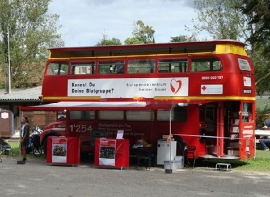 AEC ROUTEMASTER RM - height 4 metres - Dvoupatrový autobus: obrázek 1 AEC ROUTEMASTER RM - height 4 metres - Dvoupatrový autobus: obrázek 1
