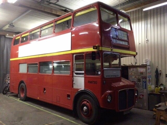 AEC ROUTEMASTER RM - height 4 metres - Dvoupatrový autobus: obrázek 2 AEC ROUTEMASTER RM - height 4 metres - Dvoupatrový autobus: obrázek 2
