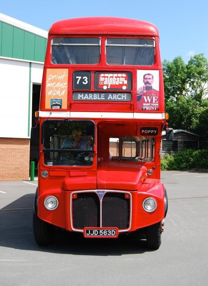 British Bus Sightseeing Routemaster Nostalgic Heritage Classic Vintage - Dvoupatrový autobus: obrázek 1 British Bus Sightseeing Routemaster Nostalgic Heritage Classic Vintage - Dvoupatrový autobus: obrázek 1