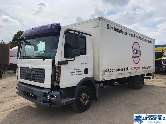 MAN TGL 12.210 - Skříňový nákladní auto: obrázek 1 MAN TGL 12.210 - Skříňový nákladní auto: obrázek 1
