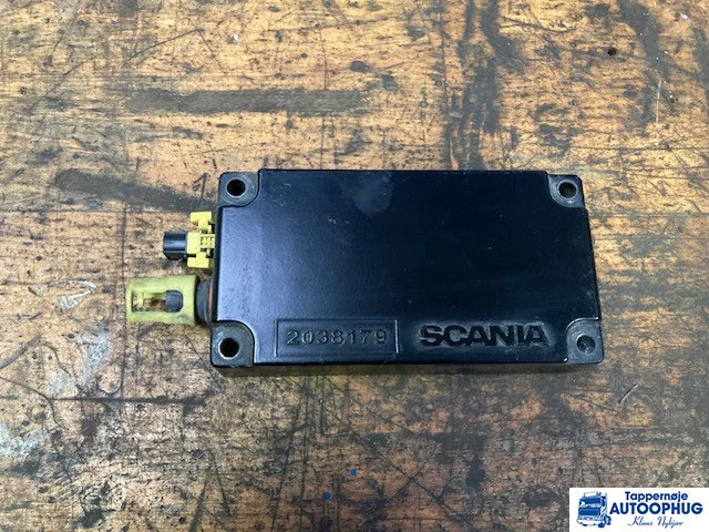 Scania Battery charger – Scania 2755254 - Elektrický systém pro Nákladní auto: obrázek 1 Scania Battery charger – Scania 2755254 - Elektrický systém pro Nákladní auto: obrázek 1