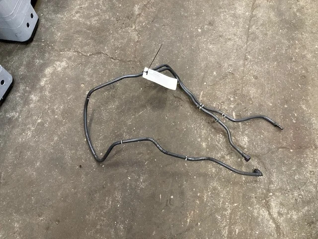 Scania Bleed pipe – Scania 2369719 - Motor a díly pro Nákladní auto: obrázek 1 Scania Bleed pipe – Scania 2369719 - Motor a díly pro Nákladní auto: obrázek 1