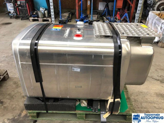 Scania Tank 540 P/N: 2132703 - Palivová nádrž pro Nákladní auto: obrázek 3 Scania Tank 540 P/N: 2132703 - Palivová nádrž pro Nákladní auto: obrázek 3
