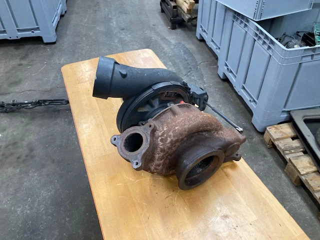 Scania Turbo – Scania 2654030 - Motor a díly pro Nákladní auto: obrázek 1 Scania Turbo – Scania 2654030 - Motor a díly pro Nákladní auto: obrázek 1